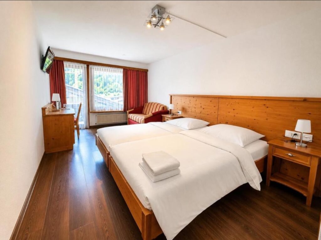 Doppelzimmer mit Balkon